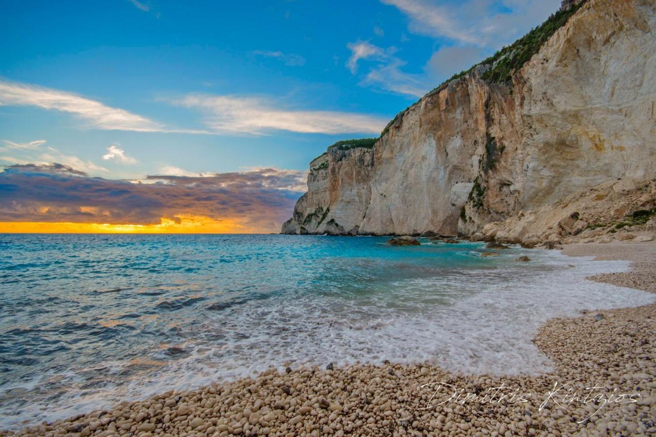 Paxos Fairytales Lovenest 2 Gáios Exterior foto